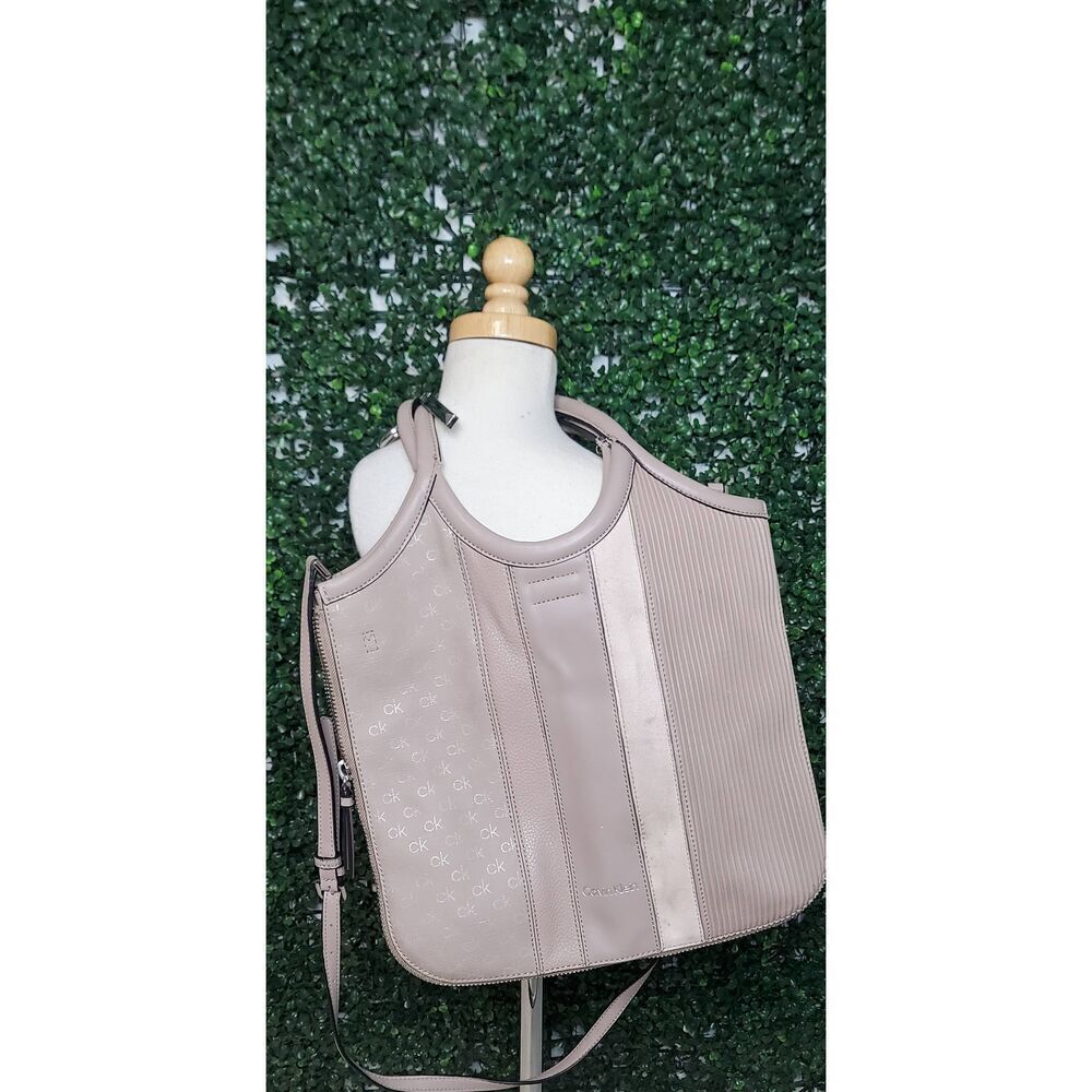 CalvinโKleinโpurse
